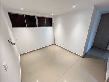 SE VENDE EXCLUSIVO Y AMPLIO APARTAMENTO EL PORTAL DE GENOVES