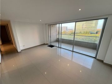 SE VENDE EXCLUSIVO Y AMPLIO APARTAMENTO EL PORTAL DE GENOVES