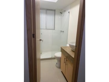 SE VENDE AMPLIO APARTAMENTO EN ANDALUCIA