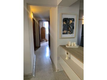 APARTAMENTO EN VENTA EN EL CENTRO DE MEDELLIN AMOBLADO
