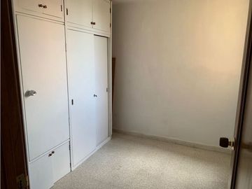 APARTAMENTO EN VENTA EN EL CENTRO DE MEDELLIN AMOBLADO
