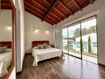 Casa en Unidad Cerrada en El Retiro