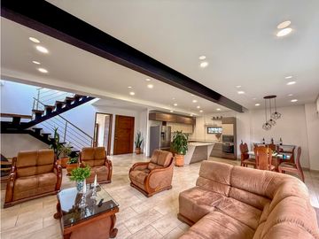 Casa en Unidad Cerrada en El Retiro