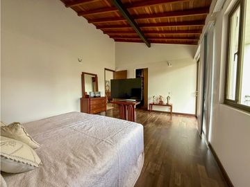 Casa en Unidad Cerrada en El Retiro
