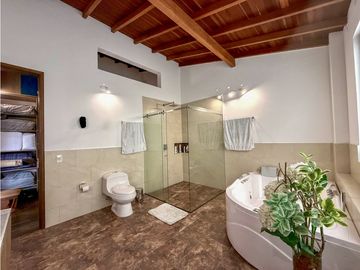 Casa en Unidad Cerrada en El Retiro