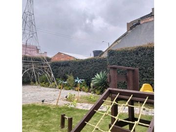 VENDO  CASA LOTE CENTRO DE CAJICA