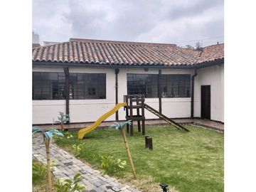VENDO  CASA LOTE CENTRO DE CAJICA