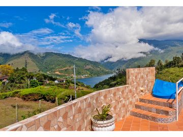 CASA CAMPESTRE EN VENTA, CALIMA, DARIEN, VALLE DEL CAUCA