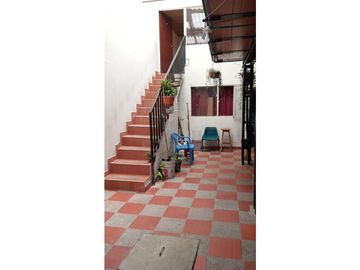 ACSI 1104. Casa de barrio en venta, Puente Aranda, Bogotá