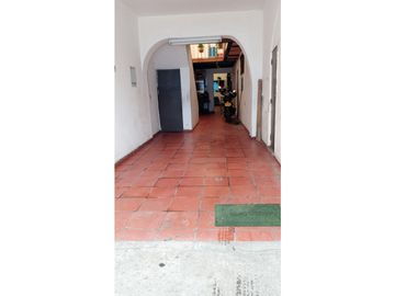 ACSI 1104. Casa de barrio en venta, Puente Aranda, Bogotá