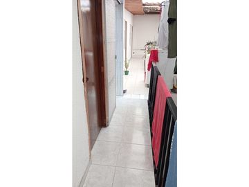 ACSI 1104. Casa de barrio en venta, Puente Aranda, Bogotá