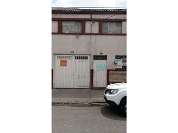 ACSI 1104. Casa de barrio en venta, Puente Aranda, Bogotá