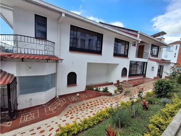 VENTA DE CASA EN FUSAGASUGA - SAN ANTONIO CONJUNTO MONTEARROYO