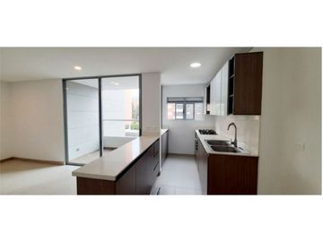 Apartamento en Venta en Envigado, sector Loma Los Mesa