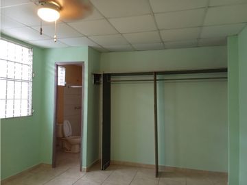 COD05 Casa en Venta - Brisas del Golf Arraiján $95,900