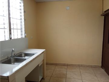 COD05 Casa en Venta - Brisas del Golf Arraiján $95,900