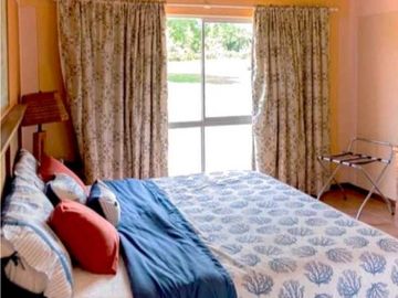 Venta de Casa Amoblada en Villas del Decameron.Rio Hato.Cod-J258