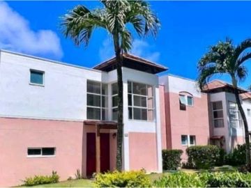 Venta de Casa Amoblada en Villas del Decameron.Rio Hato.Cod-J258
