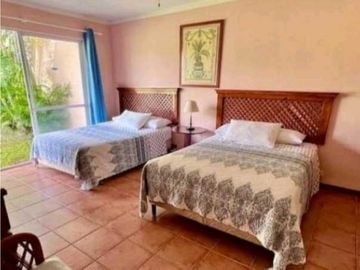 Venta de Casa Amoblada en Villas del Decameron.Rio Hato.Cod-J258