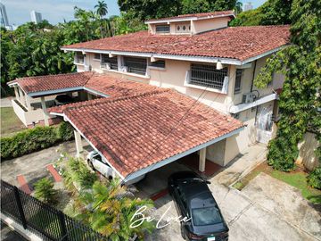 VENDO CASA EN ALTOS DEL GOLF CON PISCINA PRIVADA (2)