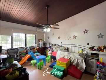 VENDO CASA EN ALTOS DEL GOLF CON PISCINA PRIVADA (2)