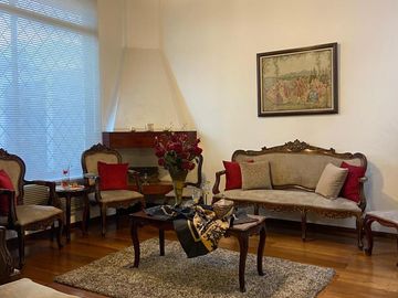 Casa en venta en Cuenca,  a 2 minutos del Centro Histórico
