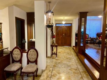 Casa en venta en Cuenca,  a 2 minutos del Centro Histórico
