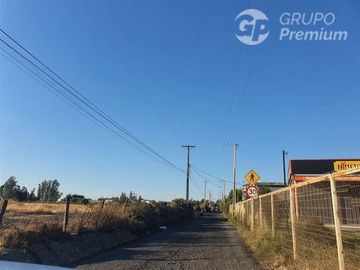 Casa en Venta en Calle Alonso de Ercilla intersección pasaje san Gabriel 1km al interior desde la calle principal Alonso de Ercilla