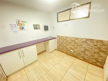 Local Comercial en Venta en 9610