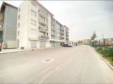 Local Comercial en Venta en 9610