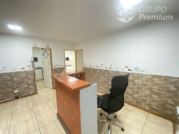 Local Comercial en Venta en 9610