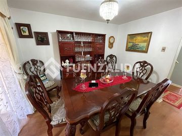 Casa en Venta en Alcazar Oriente con Liquidambar