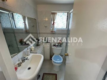Casa en Venta en Alcazar Oriente con Liquidambar