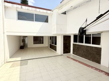Casa en renta con opción a compra en fracc. Coapexpan