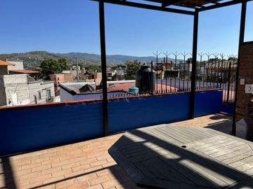 Venta de Casa de 2 Recámaras en San Miguel de Allende – Rooftop y Cochera
