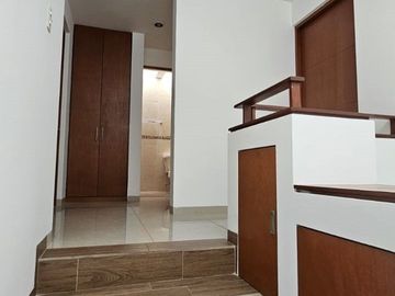 CASA EN VENTA EN CONDOMINIO BOSQUE SERENO AL PONIENTE DE AGUASCALIENTES