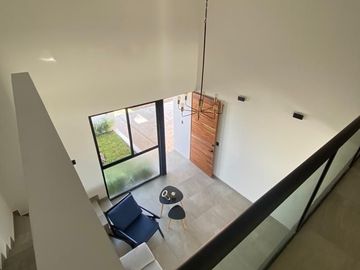 CASA EN VENTA EN PRIVADA CON AMENIDADES MERIDA CONKAL
