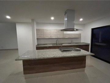 CASA EN VENTA LOMAS DE GRAN JARDIN