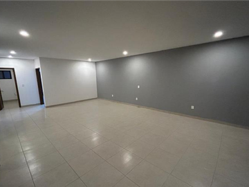 CASA EN VENTA LOMAS DE GRAN JARDIN