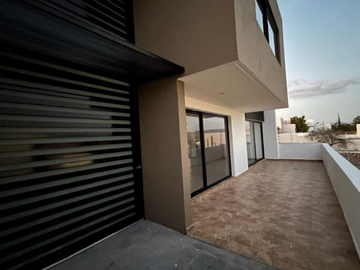 CASA EN VENTA LOMAS DE GRAN JARDIN
