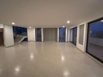 CASA EN VENTA LOMAS DE GRAN JARDIN