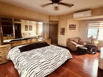 Casa en Venta, Estricta Seguridad, 4 Recámaras, Cumbres, Monterrey, Nuevo León