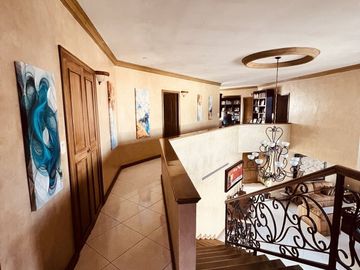 Casa en Venta, Estricta Seguridad, 4 Recámaras, Cumbres, Monterrey, Nuevo León