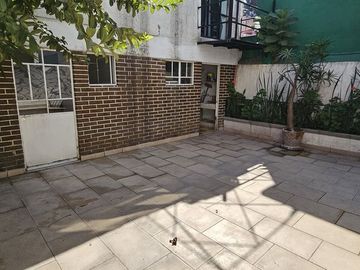 Casa en venta con departamento en la colonia Narvarte Poniente, Ciudad de México