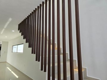 CASA EN VENTA CON ALBERCA FRACC. LA RIOJA, Riviera veracruzana