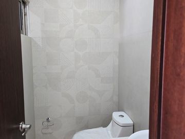 CASA EN VENTA CON ALBERCA FRACC. LA RIOJA, Riviera veracruzana