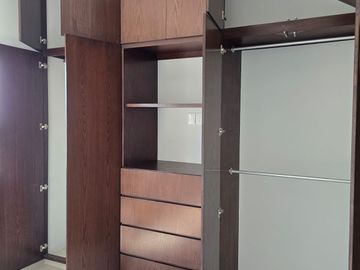 CASA EN VENTA CON ALBERCA FRACC. LA RIOJA, Riviera veracruzana