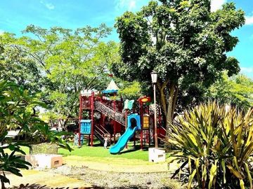 Casa en venta ubicada en exclusiva privada Las Fincas, Temozón