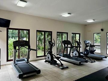 Casa en venta ubicada en exclusiva privada Las Fincas, Temozón