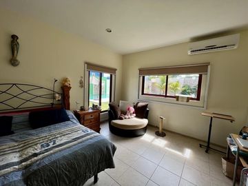 Casa en venta ubicada en exclusiva privada Las Fincas, Temozón